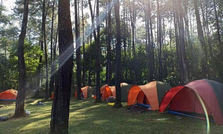 Tapian Ratu Camp Real Bukittinggi Kültér fotó