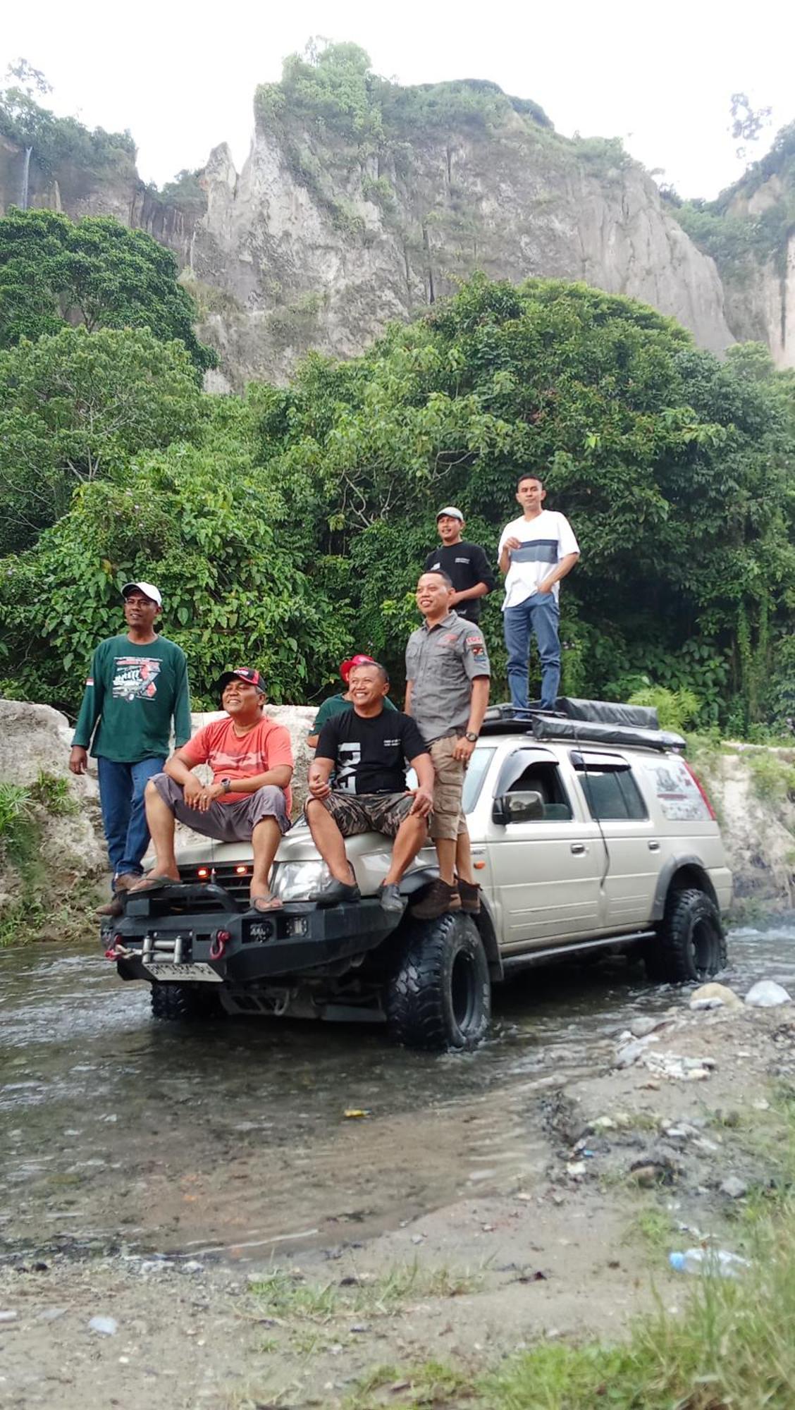 Tapian Ratu Camp Real Bukittinggi Kültér fotó